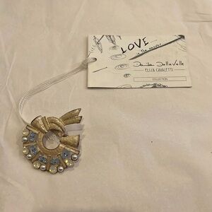 New scarf or fabric belt decoration